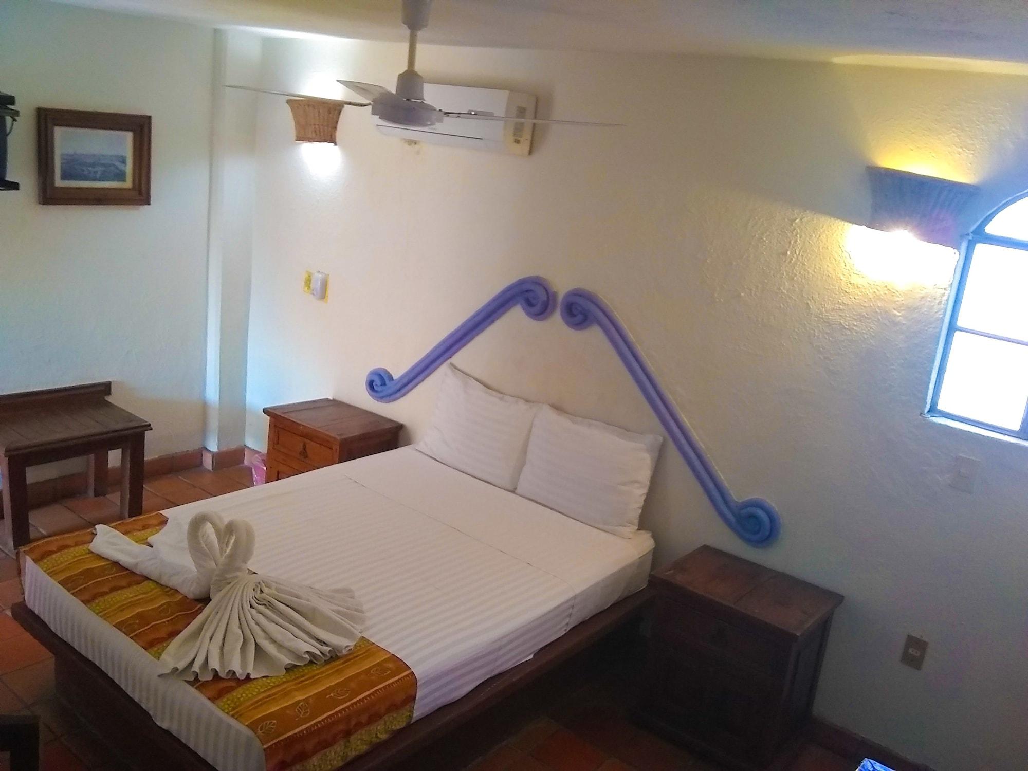 Casa Shaguiba Hotell Crucecita  Exteriör bild