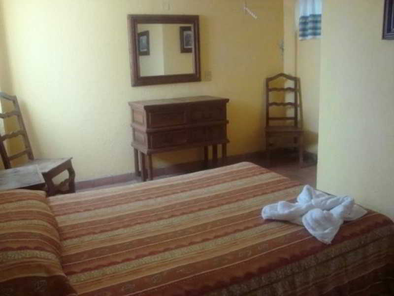 Casa Shaguiba Hotell Crucecita  Exteriör bild