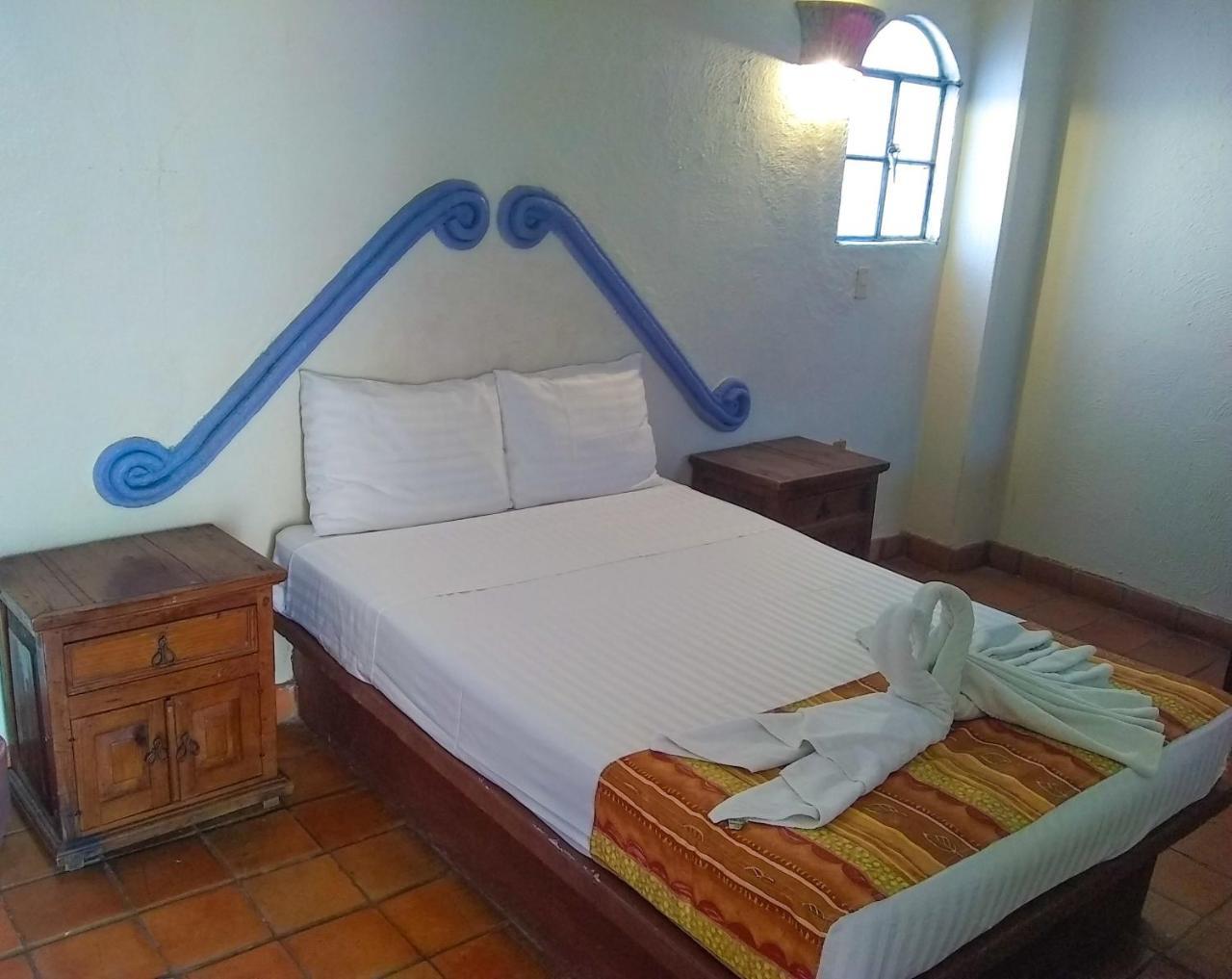 Casa Shaguiba Hotell Crucecita  Exteriör bild
