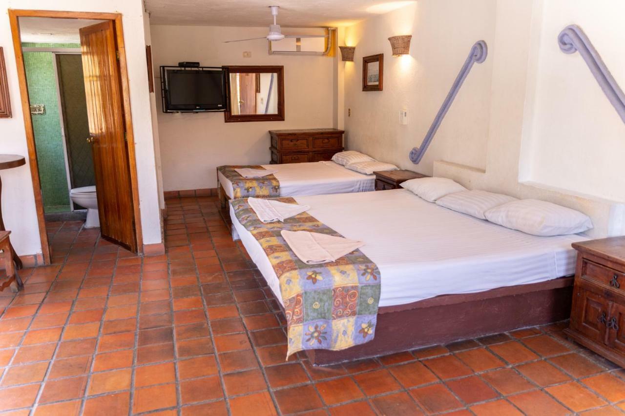 Casa Shaguiba Hotell Crucecita  Exteriör bild